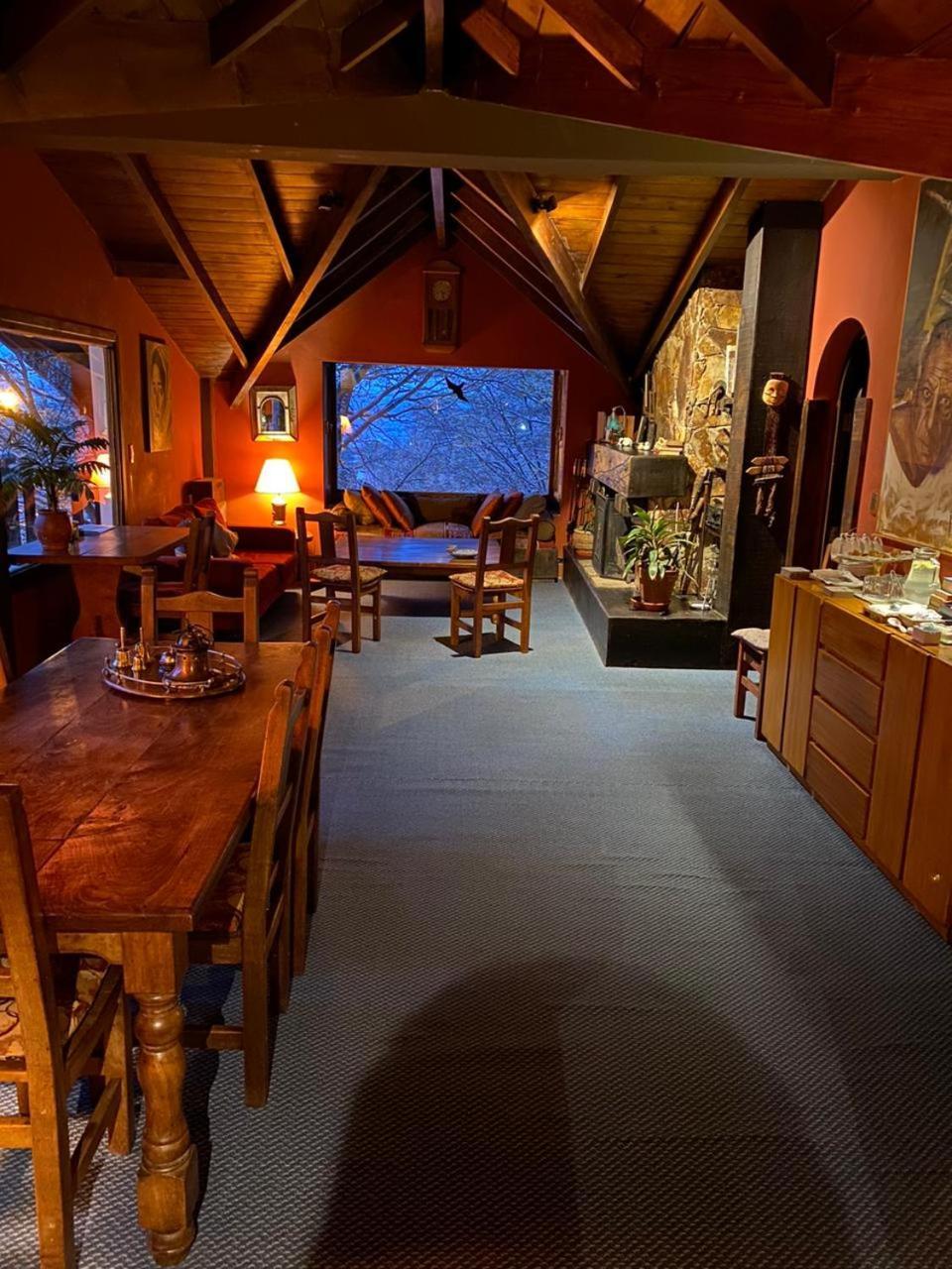 Posada Del Fin Del Mundo Ushuaia Eksteriør billede